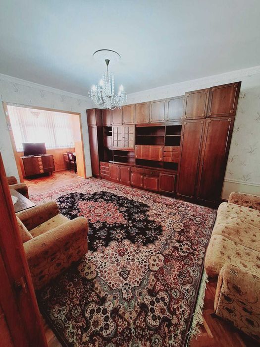 Квартира 4-х ком.