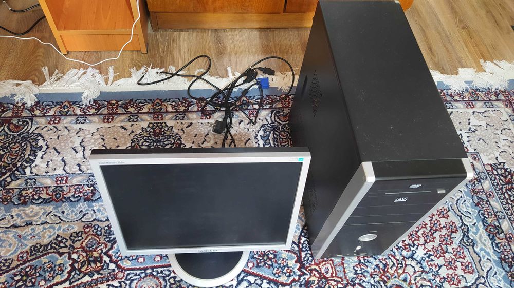 Срочно, 5 в 1! Компьютер + монитор от Samsung+мышь+клавиатура+ колонки