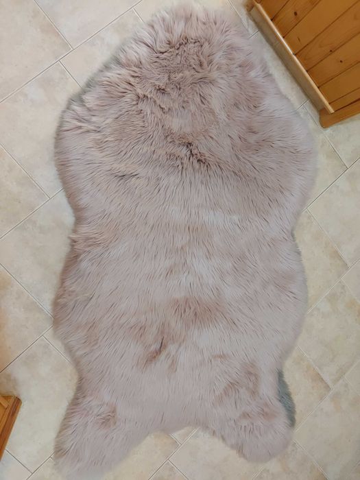 Пухеста постелка Madame Coco