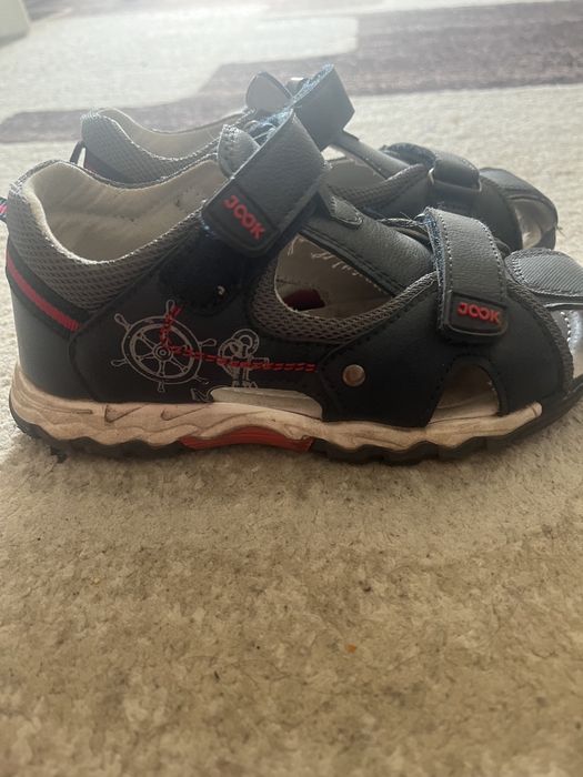 Сандали детские 30 размер