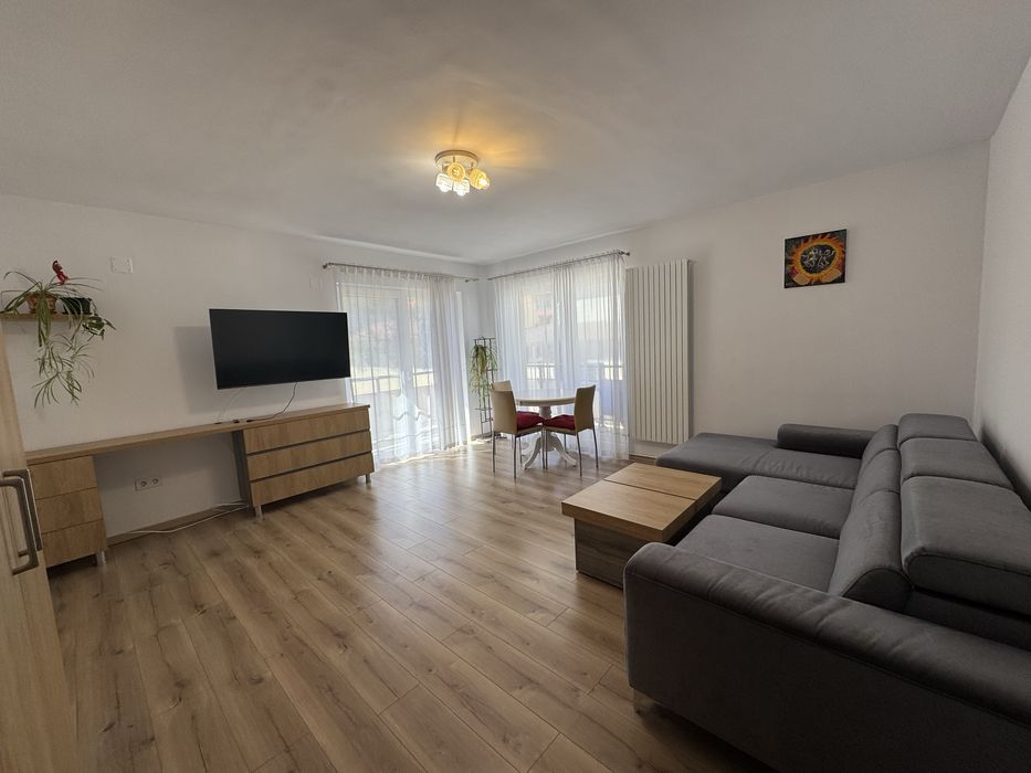 Apartament 2 camere decomandate , parcare, boxa str. Campului
