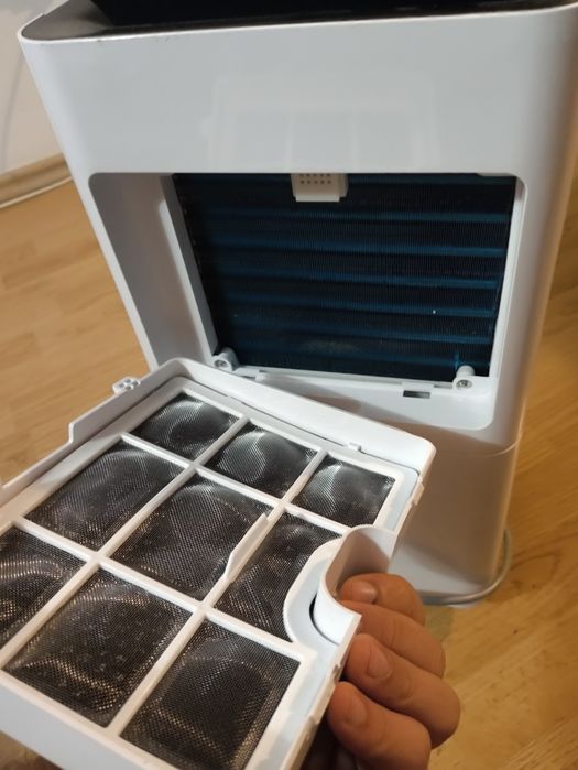 Dezumidificator Freezy Air (AC, aer uscat, nou)