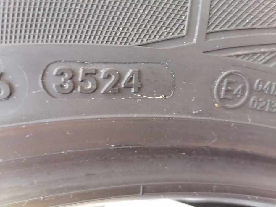 4 бр. Vredestein 235/60R18 DOT 4224