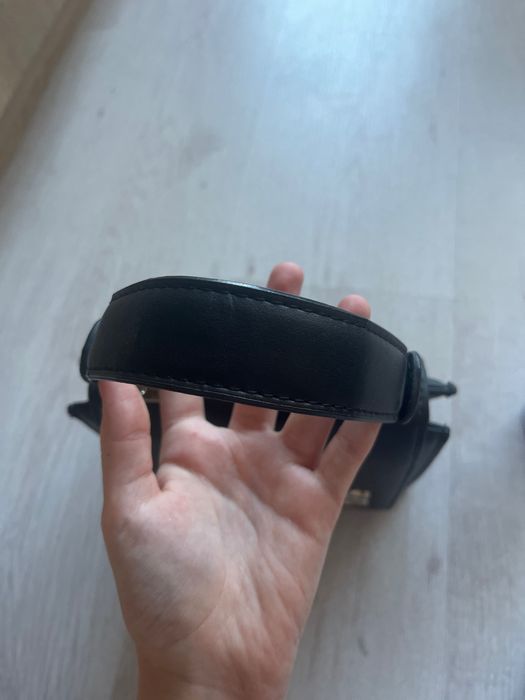 Чисто нова неизползвана чанта на guess оригинална