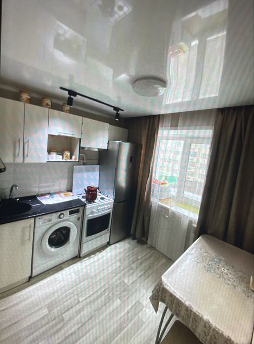 1 ком только по часам 2000