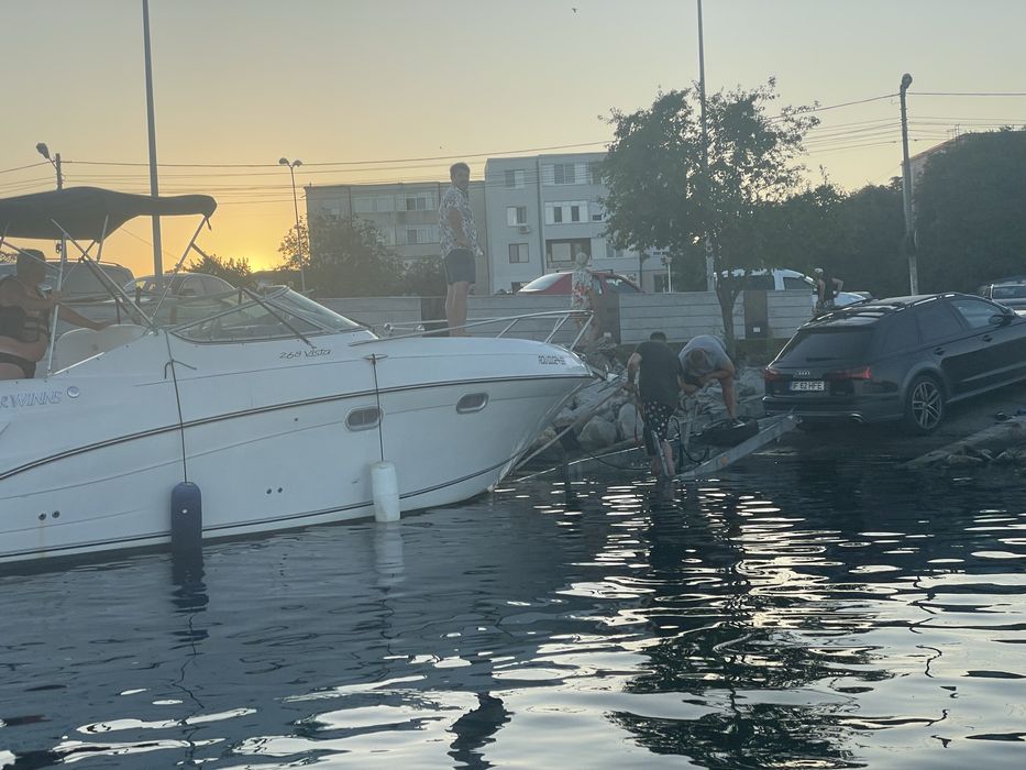 BARCA Fourwinns  268 Vista