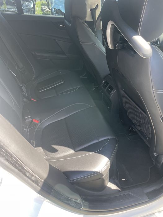 Dezmembrez Jaguar XE 2.0 dtd ingenium