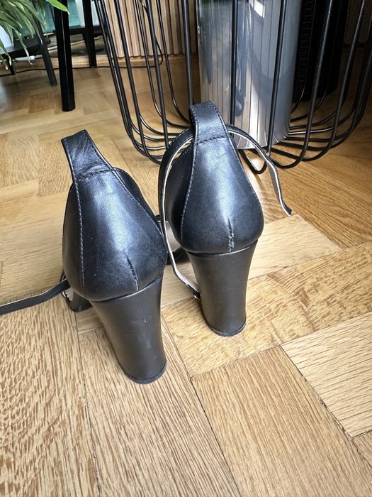 Sandale piele marimea 35