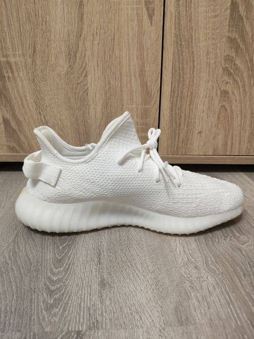 Yeezy 350 Albi Noi