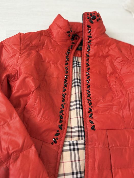 Куртка женскии фирменный