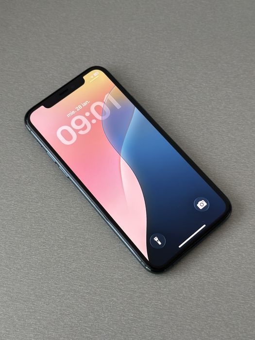 iPhone 11 PRO - Midnight Green