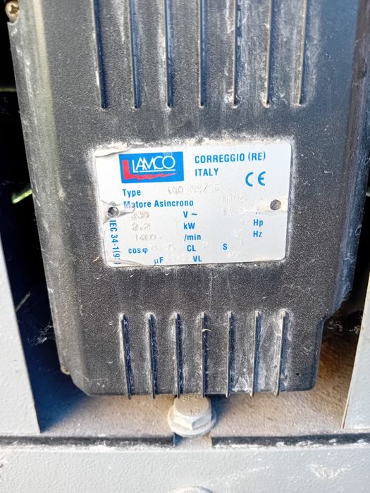 Masina de slefuit  marmura