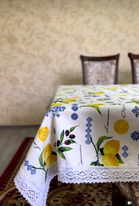 Runnerlar.dasturxon skaterlar.turli xildagi va òlchamdagi yostiqlar