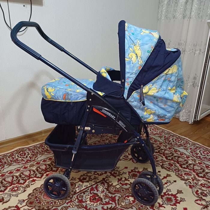 Коляска прогулочная