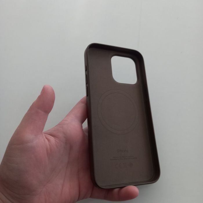 Iphone 15 pro max abloshka sotiladi