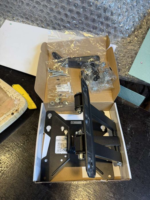 Стойка за телевизор