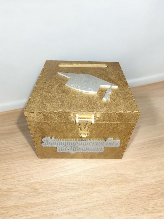 Абитуриентски бал