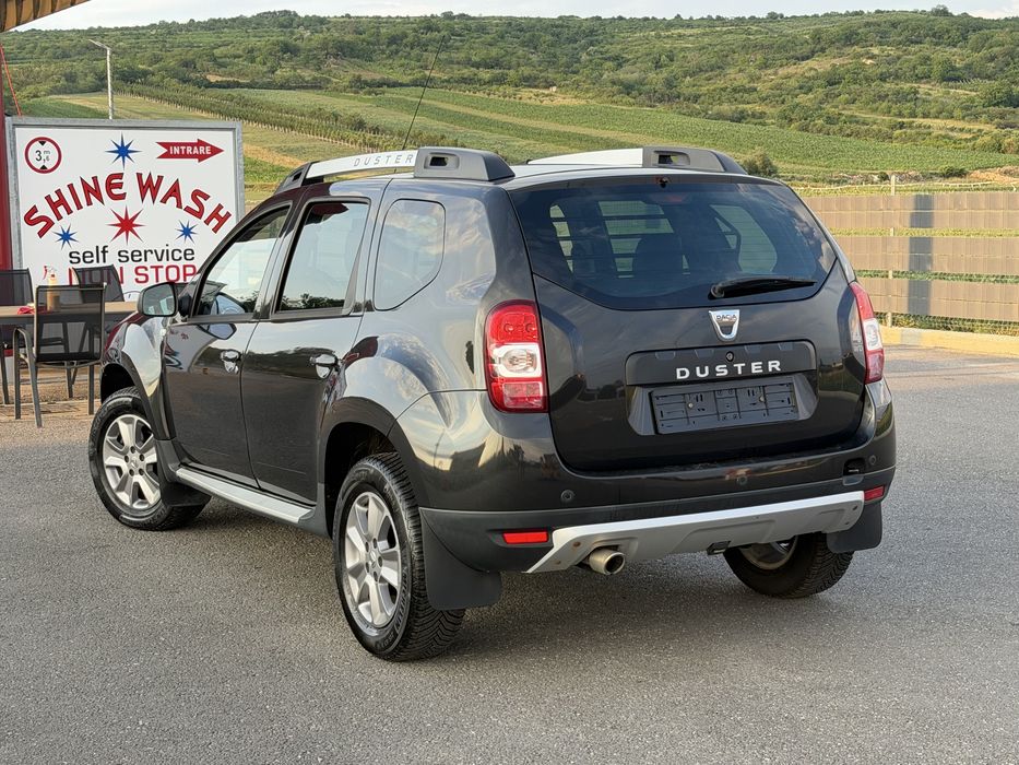 Dacia Duster 2015 / 4x4 / 1.5 Dci / Piele / Navi / Euro 5 / Full Full Extra