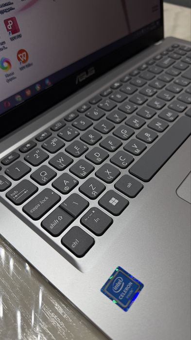 Noutbook Asus X515M 1 tb