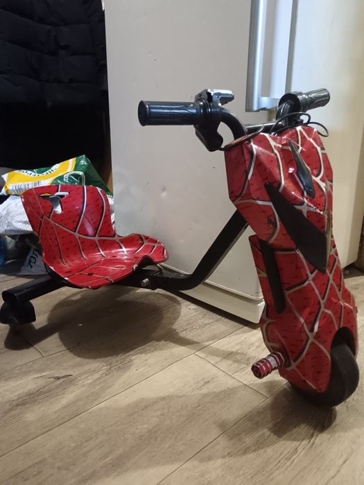 Дрифт кар в хорошем состоянии