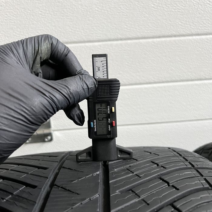 2 sau 4 Anvelope iarna 305 35 21 Michelin DOT 18/21