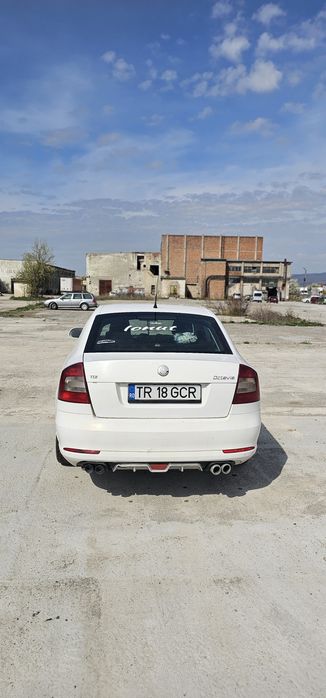 Vând skoda octavia 2 2010 facelift