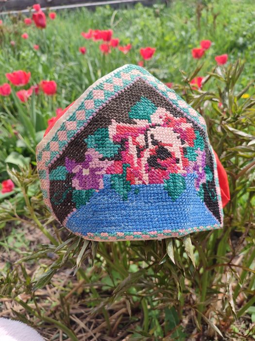 Кокошник вышитый