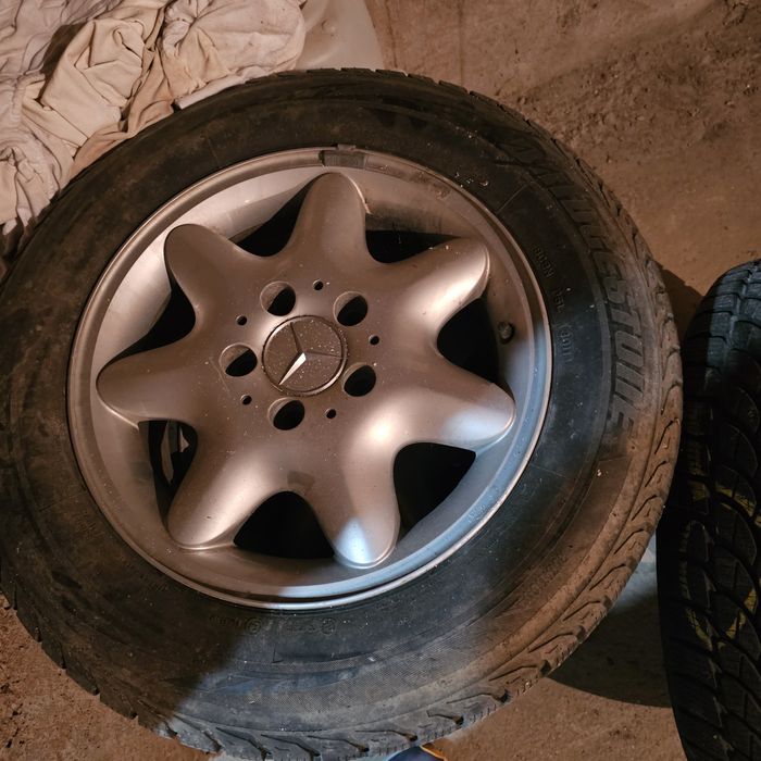 Jante cu cauciucuri de iarna Mercedes W205 195/65/15