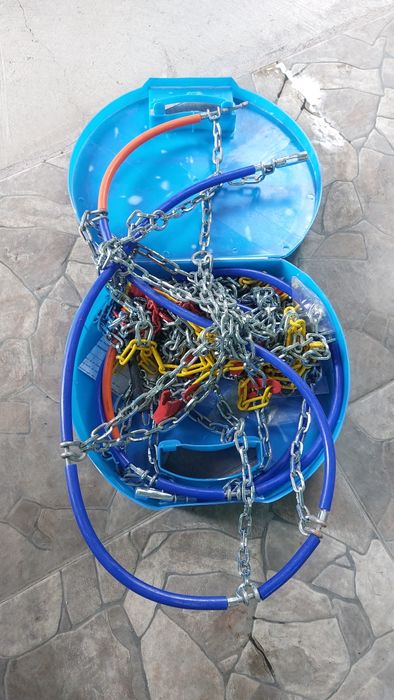 Вериги  за сняг от ауди а4 б7 седан 2005г