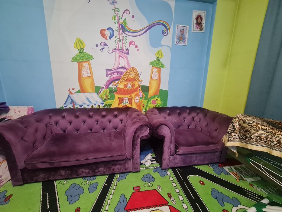 Мягкий мебель , диван и кресло