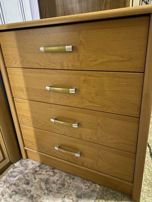 Продам комод( производство Польша)