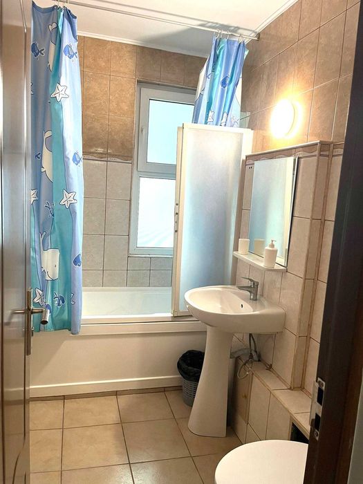 Inchiriez apartament 2 Camere Decomandat, Independentei, langa UMF