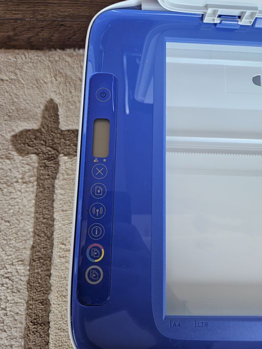 Imprimantă Multifuncțională HP DeskJet 2630 Wi-Fi – Impecabilă + Cabluri incluse