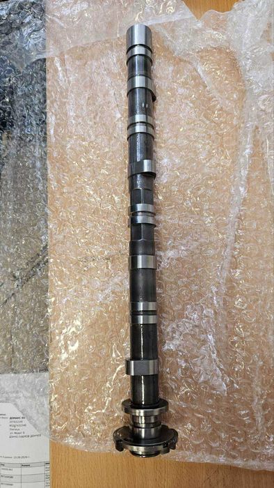 Оригинален разпределителен вал за Honda 2.0 K20A - ОТЛИЧЕН