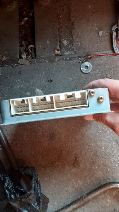 Процессор мазда 626GD. 2л. 8кл