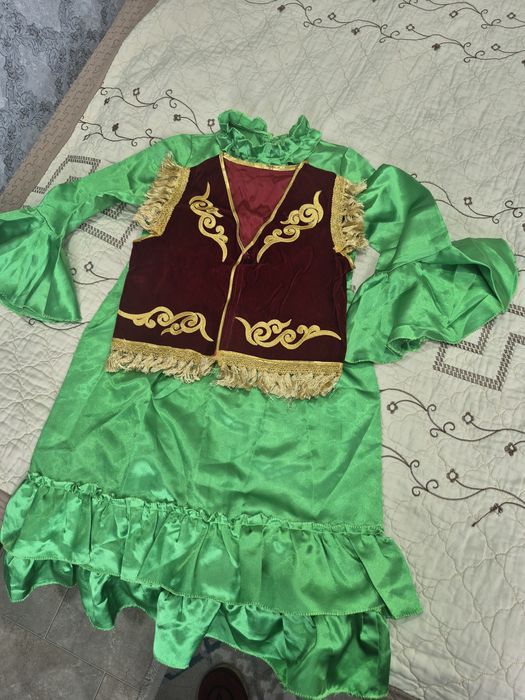 Продам нац.костюм недорого