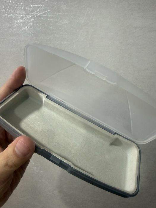 Футляр для очков
