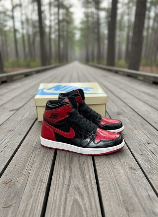 Nike Jordan 1 High Patent Bred