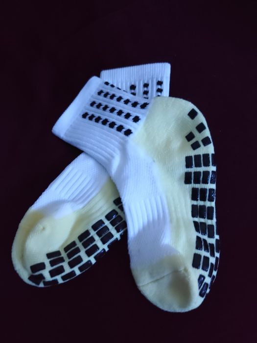 Продам спортивный носки