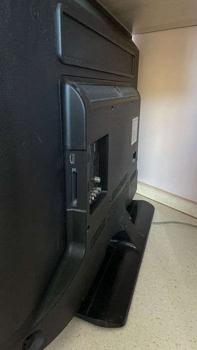 Продам телевизор Samsung б/у