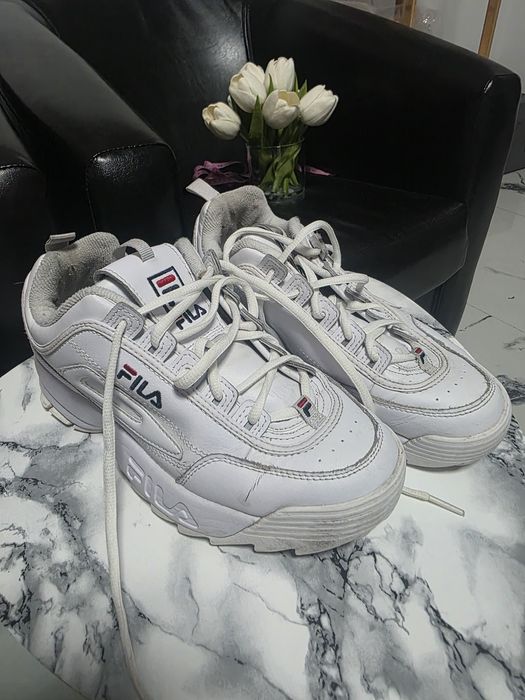 Adidasi FILA albi