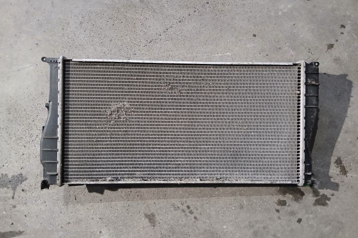 Radiator apa racire motor 17074810 17117788903-07 7788903 3094174 780