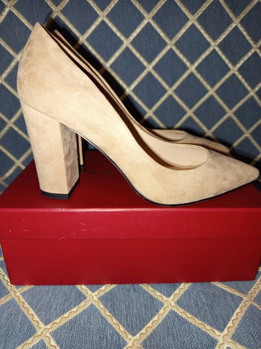 Туфли продаю, в отличном состоянии