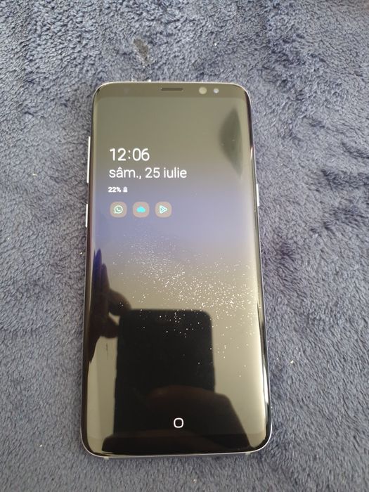 Vând galaxy s8 blue nou
