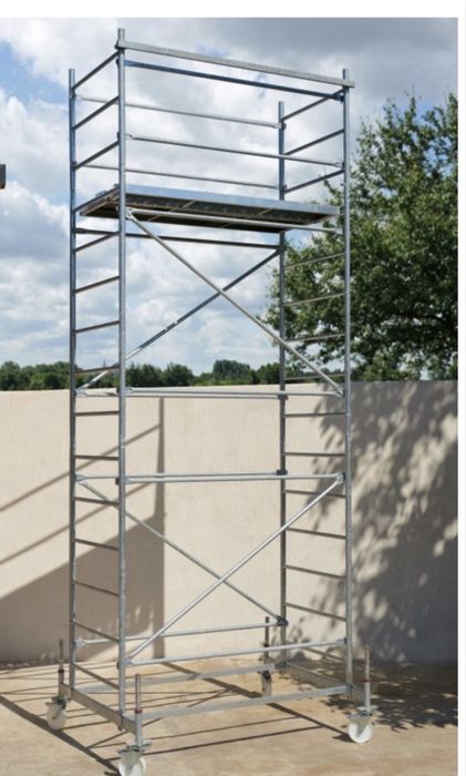 Schela metalica  aluminiu de vanzare   Schela mobila  otel zincat