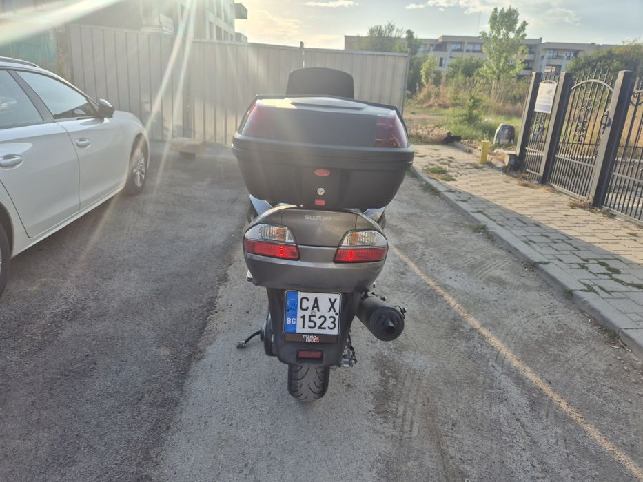 Suzuki Burgman 650 executive