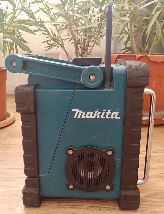 Makita radio BMR 100 radio cu împreună cu bater Sennheiser