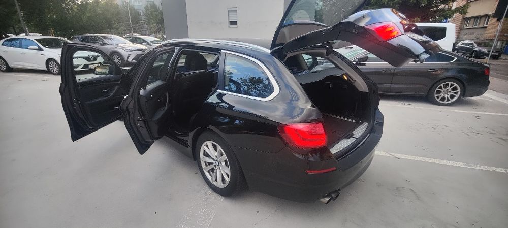 BMW Seria 5 F11 520D Touring
