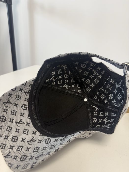 Sapca LOUIS VUITTON super calitate