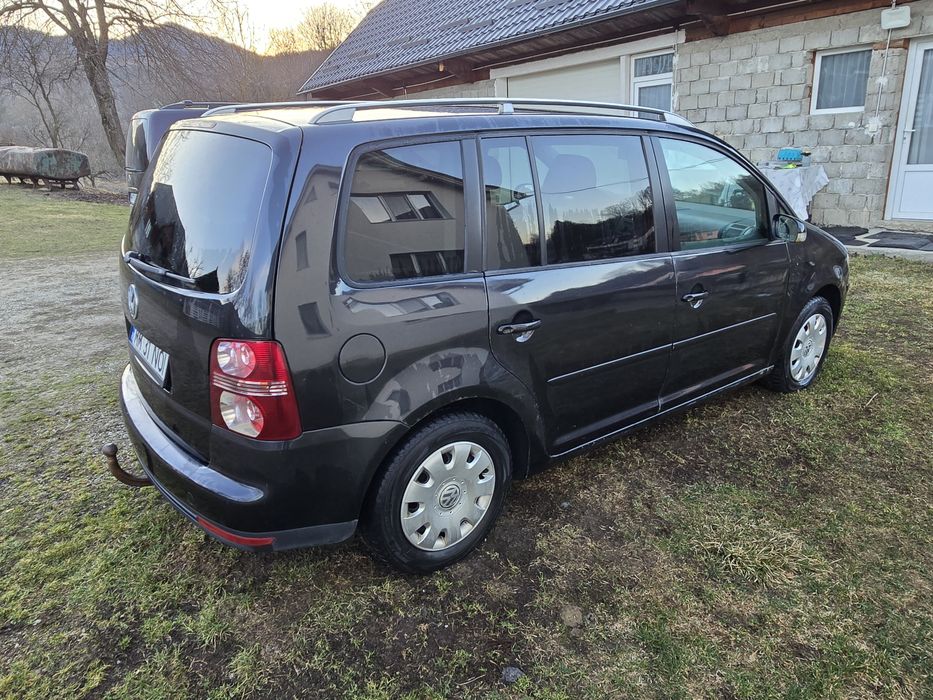 Vw Touran 1.9 TDI 7 locuri 2007 euro 4